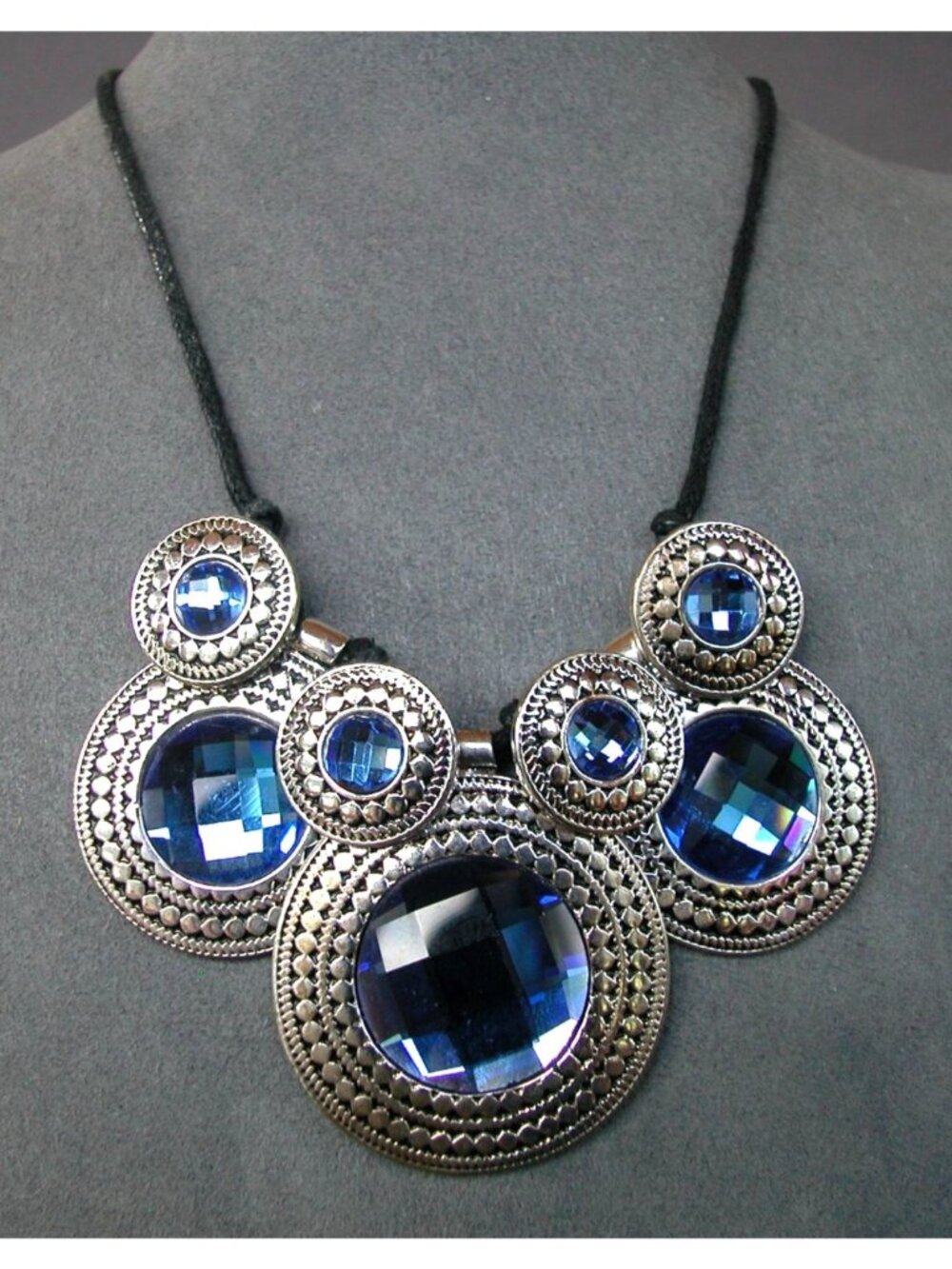 Vintage St. Thomas Jewelry Bib Necklace